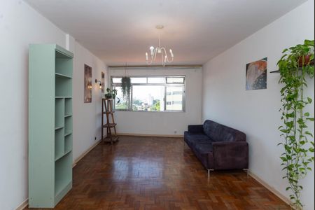 Apartamento à venda com 141m², 2 quartos e 1 vagaSala