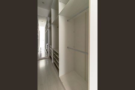 Apartamento à venda com 127m², 2 quartos e 3 vagasSuíte 1