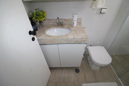 Apartamento à venda com 87m², 3 quartos e 2 vagasQuarto 3 - Banheiro