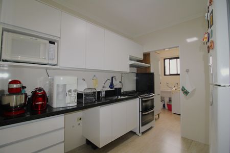 Apartamento à venda com 87m², 3 quartos e 2 vagasCozinha