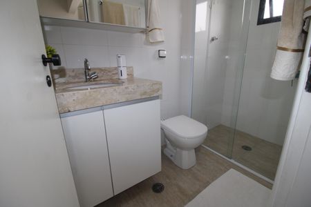 Apartamento à venda com 87m², 3 quartos e 2 vagasQuarto 3 - Banheiro