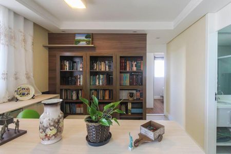 Apartamento à venda com 65m², 2 quartos e 1 vaga Apartamento à venda com 65m², 2 quartos e 1 vagaSala