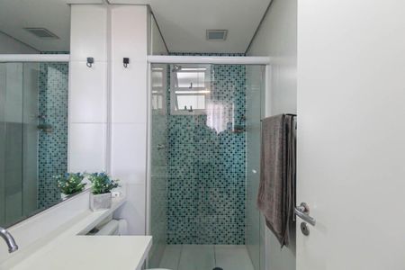 Apartamento à venda com 65m², 2 quartos e 1 vaga Apartamento à venda com 65m², 2 quartos e 1 vagaBanheiro Social