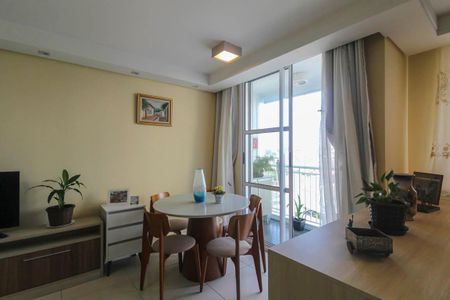 Apartamento à venda com 65m², 2 quartos e 1 vaga Apartamento à venda com 65m², 2 quartos e 1 vagaSala