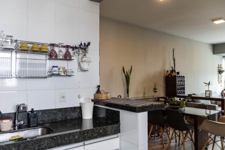 Apartamento à venda com 64m², 2 quartos e 2 vagasCozinha