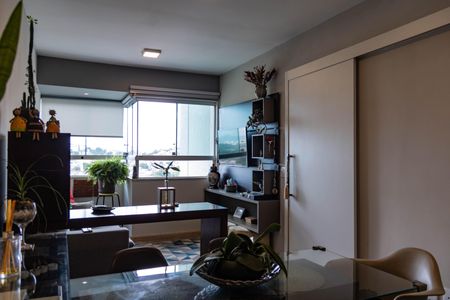 Apartamento à venda com 64m², 2 quartos e 2 vagasSala