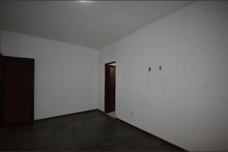 Casa para alugar com 100m², 2 quartos e sem vagaSuíte