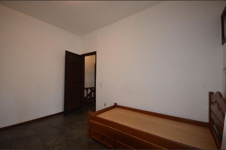Casa para alugar com 100m², 2 quartos e sem vagaQuarto 