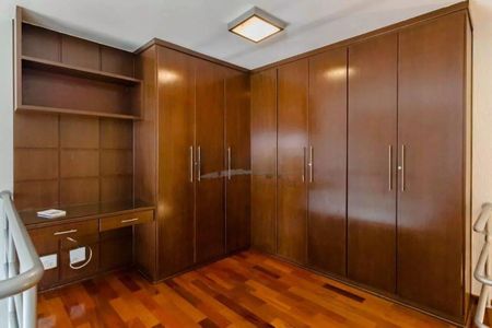 Apartamento à venda com 71m², 1 quarto e 2 vagasQuarto - Armários