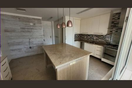 Apartamento à venda com 189m², 4 quartos e 2 vagas Apartamento à venda com 189m², 4 quartos e 2 vagasFoto 16