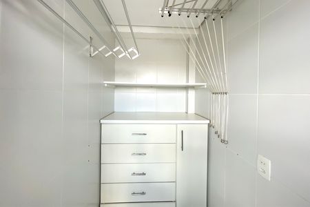 Apartamento à venda com 90m², 2 quartos e 1 vaga Apartamento à venda com 90m², 2 quartos e 1 vagaÁrea de Serviço