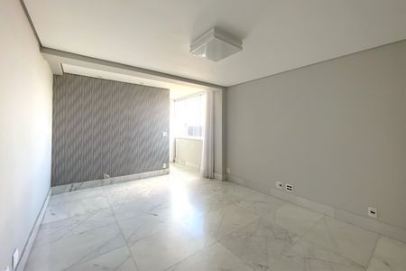 Apartamento à venda com 90m², 2 quartos e 1 vaga Apartamento à venda com 90m², 2 quartos e 1 vagaSala de Estar