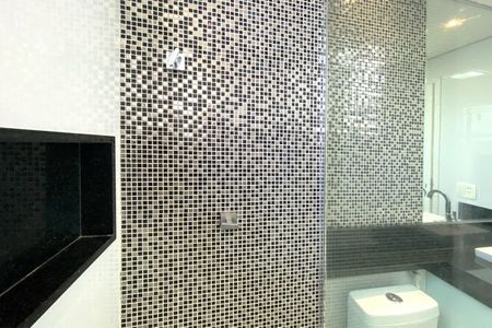 Apartamento à venda com 90m², 2 quartos e 1 vaga Apartamento à venda com 90m², 2 quartos e 1 vagaBanheiro da Suíte 1