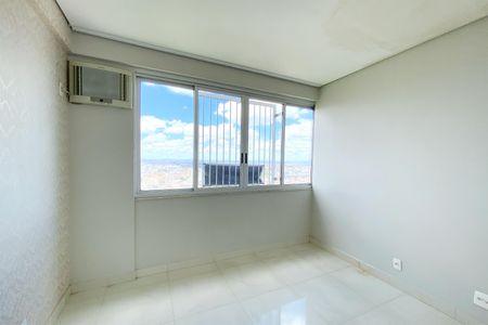 Apartamento à venda com 90m², 2 quartos e 1 vaga Apartamento à venda com 90m², 2 quartos e 1 vagaQuarto 2