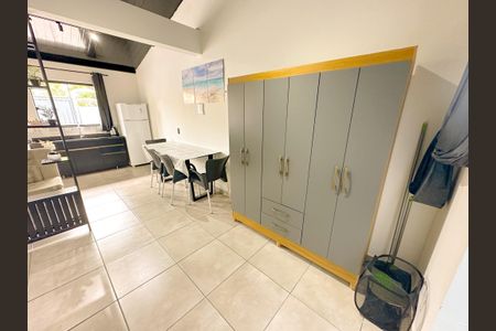 Studio para alugar com 32m², 1 quarto e 1 vagaStudio