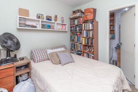 Apartamento à venda com 75m², 3 quartos e 2 vagasSuíte