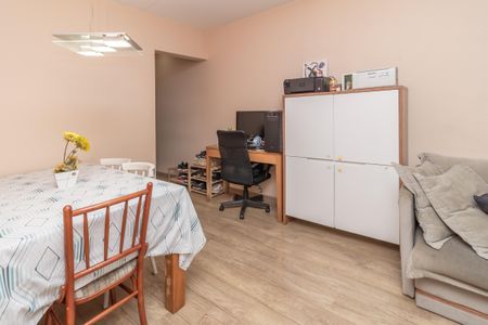 Apartamento à venda com 75m², 3 quartos e 2 vagasSala