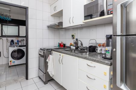 Apartamento à venda com 75m², 3 quartos e 2 vagasCozinha