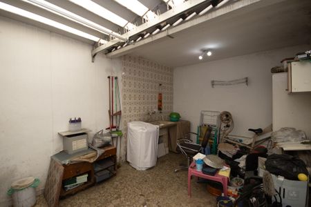 Casa à venda com 64m², 2 quartos e 1 vaga Casa à venda com 64m², 2 quartos e 1 vagaÁrea de Serviço