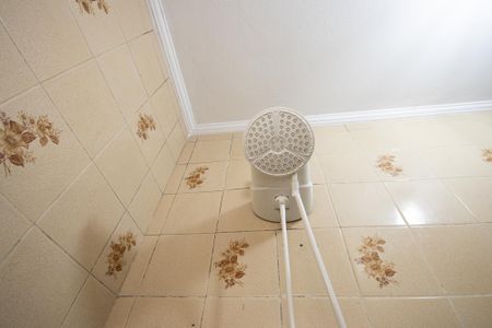 Casa à venda com 64m², 2 quartos e 1 vaga Casa à venda com 64m², 2 quartos e 1 vagaBanheiro 2