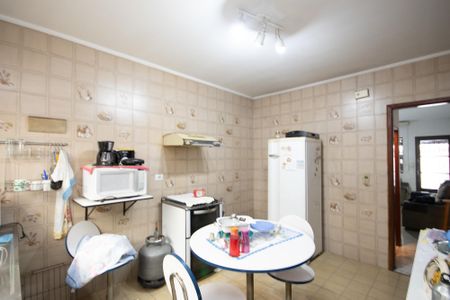 Casa à venda com 64m², 2 quartos e 1 vaga Casa à venda com 64m², 2 quartos e 1 vagaCozinha