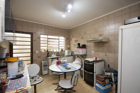 Casa à venda com 64m², 2 quartos e 1 vaga Casa à venda com 64m², 2 quartos e 1 vagaCozinha