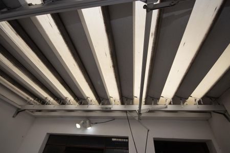 Casa à venda com 64m², 2 quartos e 1 vaga Casa à venda com 64m², 2 quartos e 1 vagaTeto Articulado