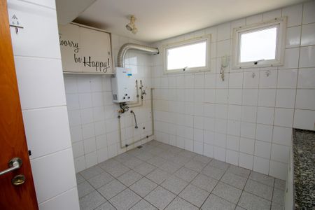 Casa de condomínio à venda com 55m², 2 quartos e 1 vaga Casa de condomínio à venda com 55m², 2 quartos e 1 vagaCozinha