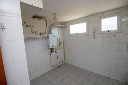 Casa de condomínio à venda com 55m², 2 quartos e 1 vaga Casa de condomínio à venda com 55m², 2 quartos e 1 vagaÁrea de Serviço