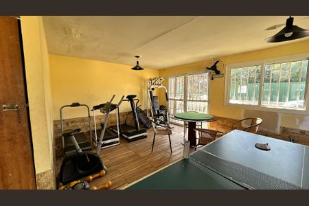 Casa de condomínio à venda com 55m², 2 quartos e 1 vaga Casa de condomínio à venda com 55m², 2 quartos e 1 vagaAcademia