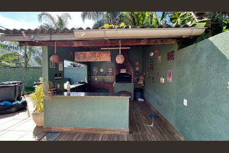 Casa de condomínio à venda com 55m², 2 quartos e 1 vaga Casa de condomínio à venda com 55m², 2 quartos e 1 vagaÁrea comum - Churrasqueira