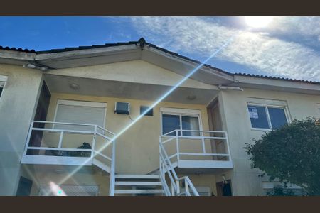 Casa de condomínio à venda com 55m², 2 quartos e 1 vaga Casa de condomínio à venda com 55m², 2 quartos e 1 vagaFachada