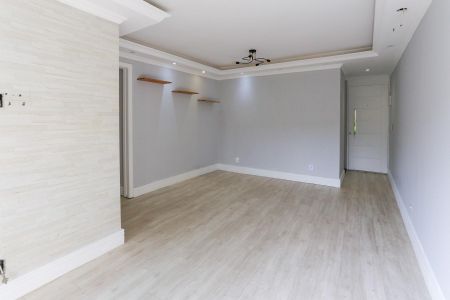 Apartamento para alugar com 63m², 3 quartos e 1 vagaSala