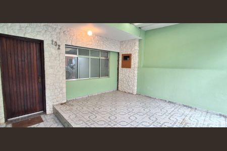 Casa para alugar com 102m², 2 quartos e 1 vagaGaragem