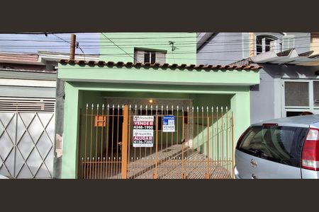 Casa para alugar com 102m², 2 quartos e 1 vagaFachada