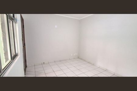 Casa para alugar com 102m², 2 quartos e 1 vagaSala