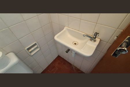 Casa para alugar com 102m², 2 quartos e 1 vagaLavabo