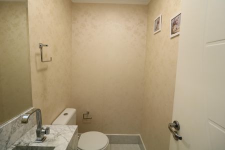 Casa à venda com 190m², 3 quartos e 4 vagasLavabo