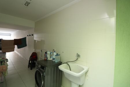 Casa à venda com 190m², 3 quartos e 4 vagasÁrea de Serviço