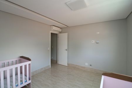 Casa à venda com 190m², 3 quartos e 4 vagasQuarto