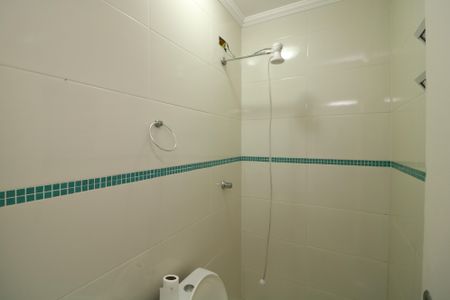 Casa à venda com 190m², 3 quartos e 4 vagasBanheiro 2