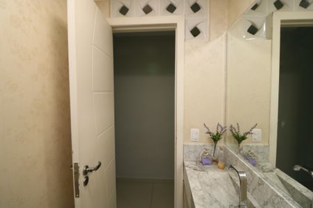 Casa à venda com 190m², 3 quartos e 4 vagasLavabo