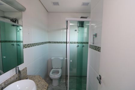 Casa à venda com 190m², 3 quartos e 4 vagasBanheiro da Suíte