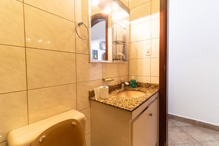 Casa à venda com 600m², 3 quartos e 7 vagasBanheiro de Serviço