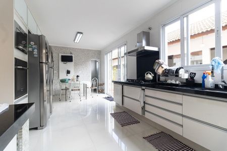 Casa à venda com 600m², 3 quartos e 7 vagasCozinha