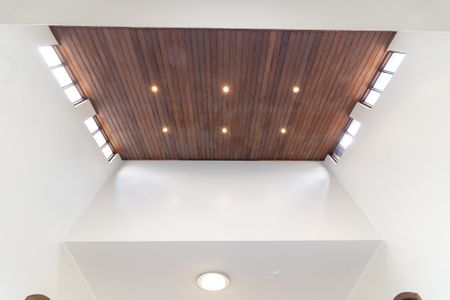 Casa à venda com 600m², 3 quartos e 7 vagasHall