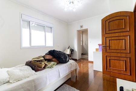 Casa à venda com 600m², 3 quartos e 7 vagasSuíte 2