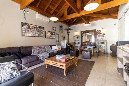 Casa à venda com 600m², 3 quartos e 7 vagasÁrea Gourmet