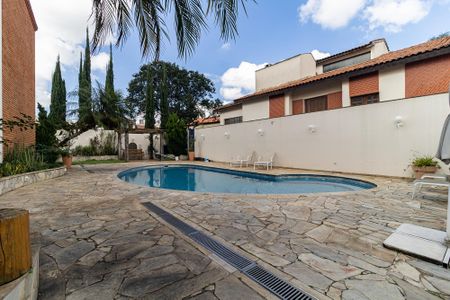 Casa à venda com 600m², 3 quartos e 7 vagasPiscina