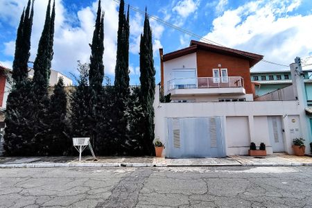 Casa à venda com 600m², 3 quartos e 7 vagasFachada